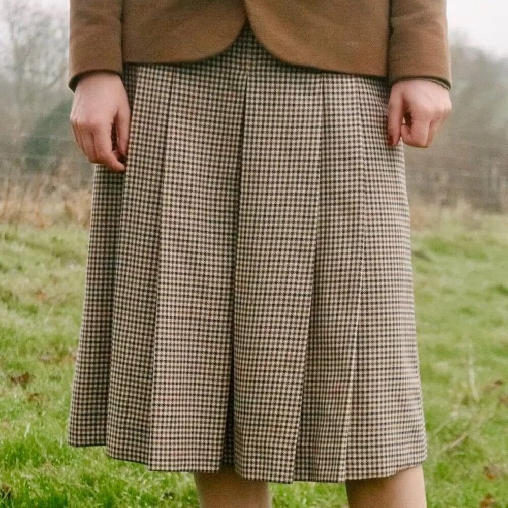 Vintage Aquascutum house check pleated wool skirt